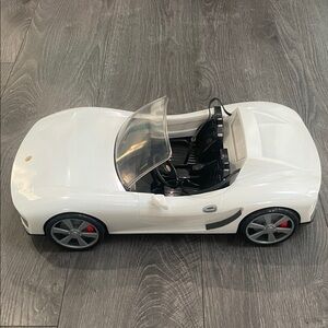 Rainbow High Doll Color Change Sports Car Color Changing LED Light-Up Automobile